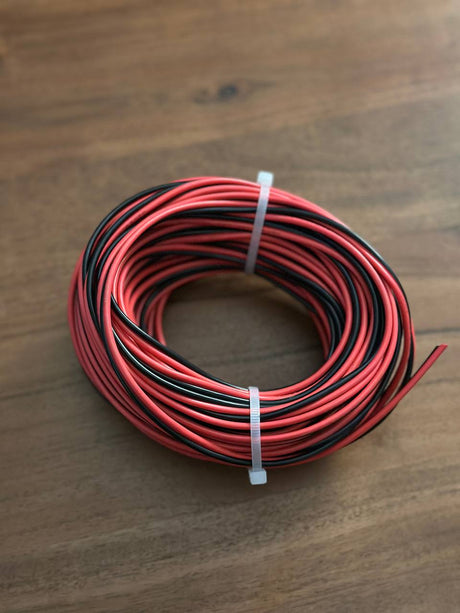 Southern Lumen 50 feet of 16 gauge 2PIN wire, this makes your rock or wheel light installation a breeze.